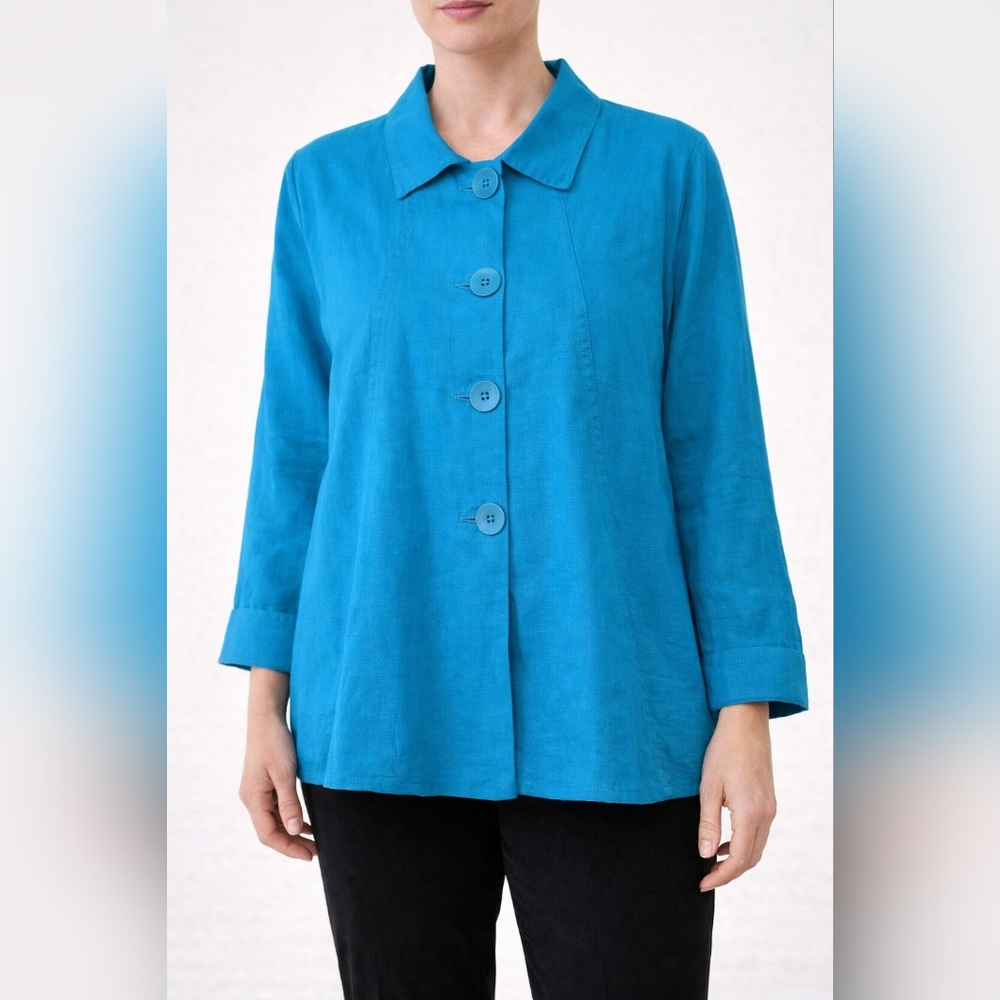 Dolcezza blue linen blazer coat
100% Linen